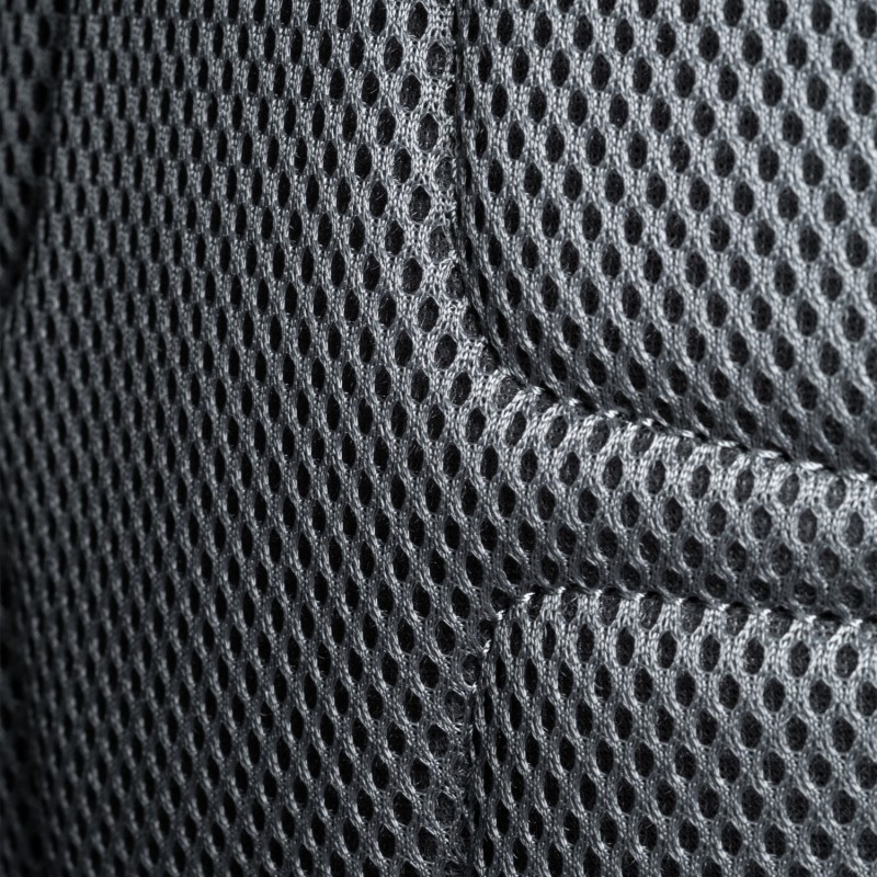 First Zip 16 - Black