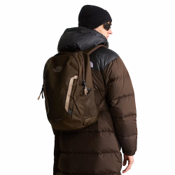 Vault Backpack - Dark Chestnut/Garnet