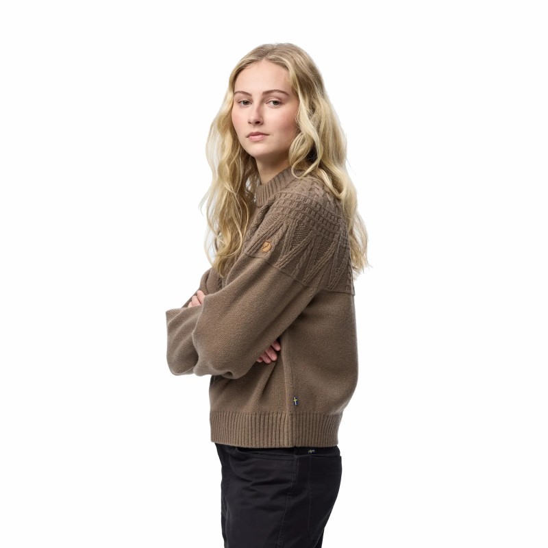 W Ovik Solid Jacquard Knit - Suede Brown